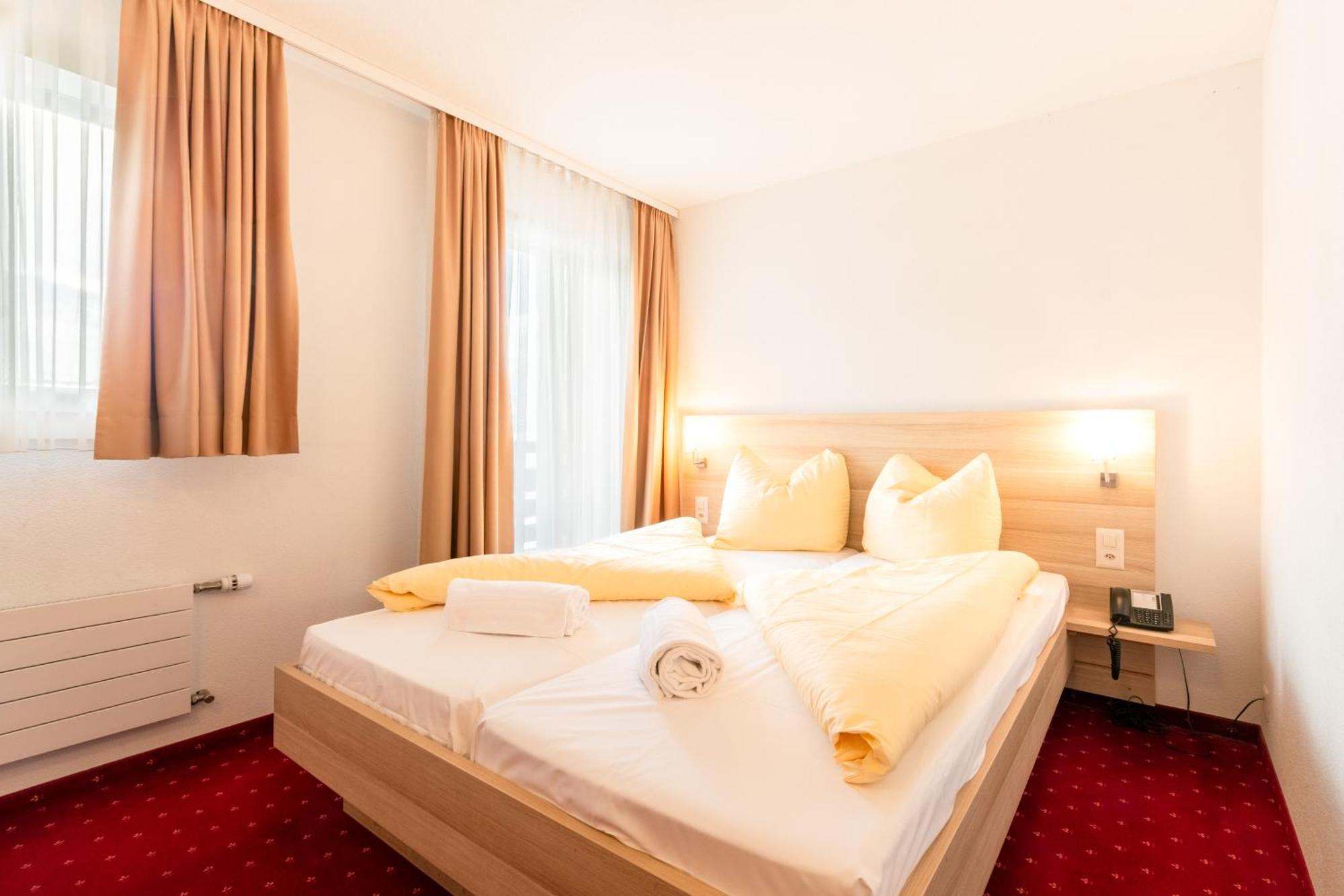 Hotel Kreuz Leissigen Extérieur photo