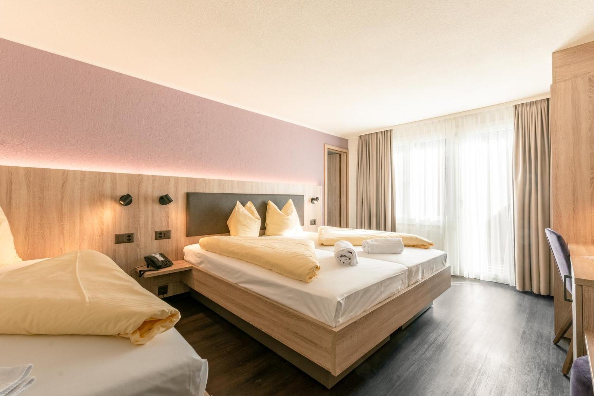 Hotel Kreuz Leissigen Extérieur photo